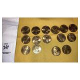 (15) US dollar coins: (13) presidents,(2)