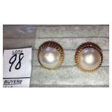 K14 (14k) gold pearl clip earrings