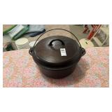 Griswold #9 Cast Iron Dutch Oven