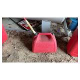 6gal and 5gal Gas Cans