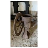 Antique Cast Iron Hand Crank Grinder