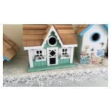 2 Birdhouses
