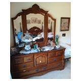 Stanley dresser with folding wing mirror 71"