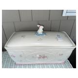 Pfaltzgraff Tea Rose Bunny Bread Box with Lid