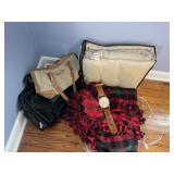 Fleece blanket, decor & variety lot