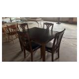 Wooden Dining Room Table W 4 Chairs