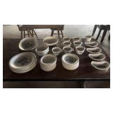 Pfaltzgraff Yorktowne China Set