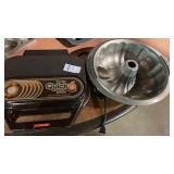 Electric Donut Maker & Bundt Pan
