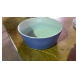 Pyrex Blue 2.5 qt Bakeware Bowl
