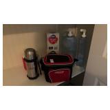 Water Jugs, Thermoses, Lunchboxes