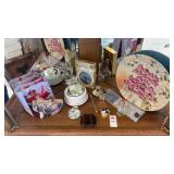 Thomas Kinkade Ornament, Glass Decor and More