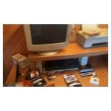 Dell Monitor Printer and Keyboard Set
