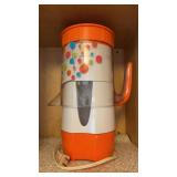 Mr. Coffee Iced Tea Maker and Toastmaster Blender