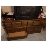 Large console dresser - Nothing on top