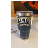 30oz Yeti Tumbler