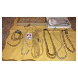 Vibtage pearl necklaces bracelet