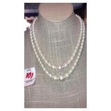Vintage double strand pearls w/ rhinestone clasp