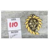 Vintage Lisner rhinestone & enamel leaf pin