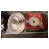 Lot of Christmas Plates
