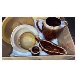 Hull, USA and other pottery