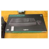 Logitech Wave Keys MK670