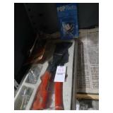 Rivet gun and rivet lot