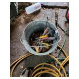 Metal bucket & screwdrivers