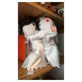 Halloweenï¿½s A Hoot Dancing Ghost Couple Figurine