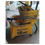 Mop bucket, mop and new heads