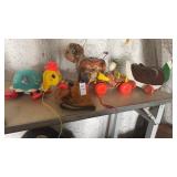 Lot of vintage animal toys (6)