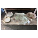 Decorative serving plates and bowls