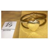 Vintage ï¿½ Janelleï¿½ heart ID hinged childs