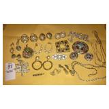 Vintage rhinestone & pearl jewelry