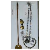 Lia Sophia necklace w/earrings, Mesa rhinestone