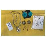 Vintage rhinestone necklace, earrings, new set