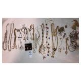 Assorted vintage necklaces, tangles