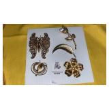 (5) vintage gold tone pin brooches- dogwood,