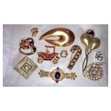Vintage pins brooches