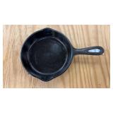 Wagner - O - No. 3 Cast Iron Skillet 6 1/2 in
