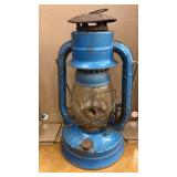 DIETZ NO. 8 Lantern 15 in