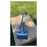 Petco Claw Scooper