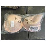 Victoria secrets 40DDD