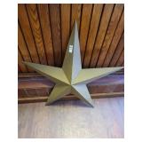 Metal star 35in. Tall