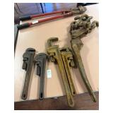 Straight Pipe Wrenches & Chain Load Binder