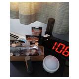 Alarm clock flash lights & battery's