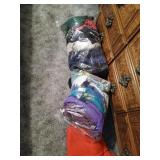 2 bags of women's clothing