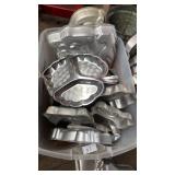 Lot of cake pans (animals and cartoons)
