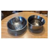 Mixing Bowls and Pot