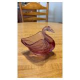 VINTAGE Fenton PINK SWAN GLASS FIGURINE