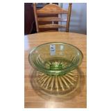 Vintage 1930s Hazel Atlas Uranium Glass Mixing